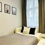 Studio Monte & Molo - Krolowej Jadwigi 6