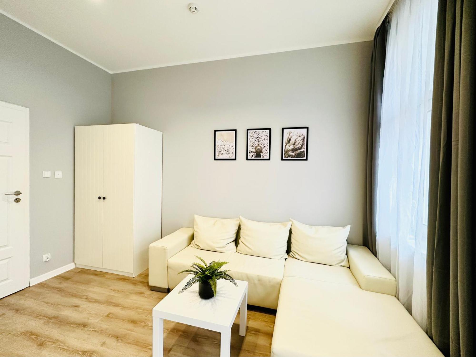 Studio Monte & Molo - Krolowej Jadwigi 6 *